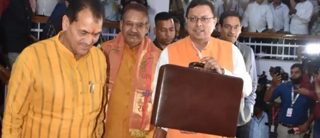 धामी ने रखा सदन में 21 हज़ार करोड़ का लेखनुदान