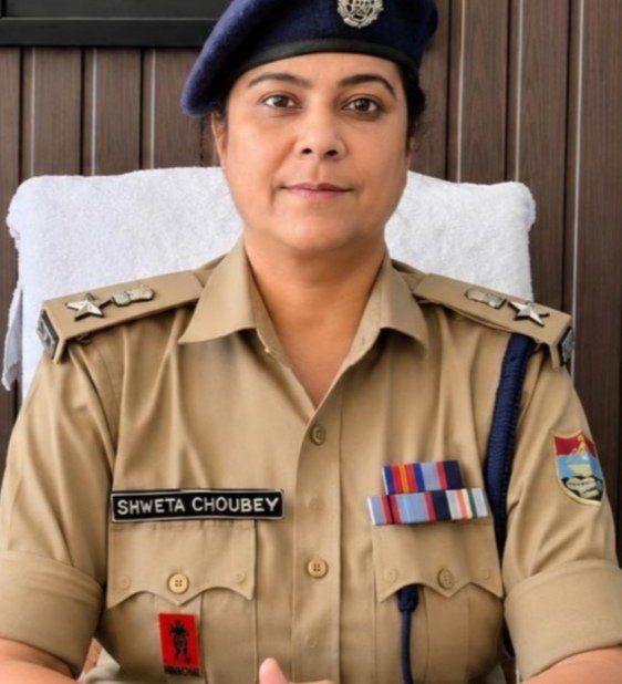 माँ की निर्मम हत्या कर फरार आरोपी पुत्र जंगल से गिरफ्तार